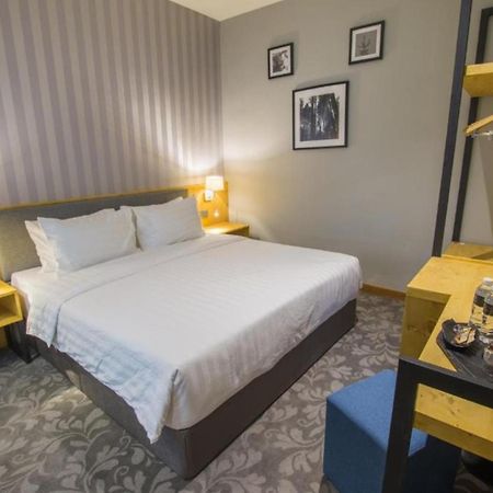Redpine Boutique Hotel Skudai Eksteriør billede