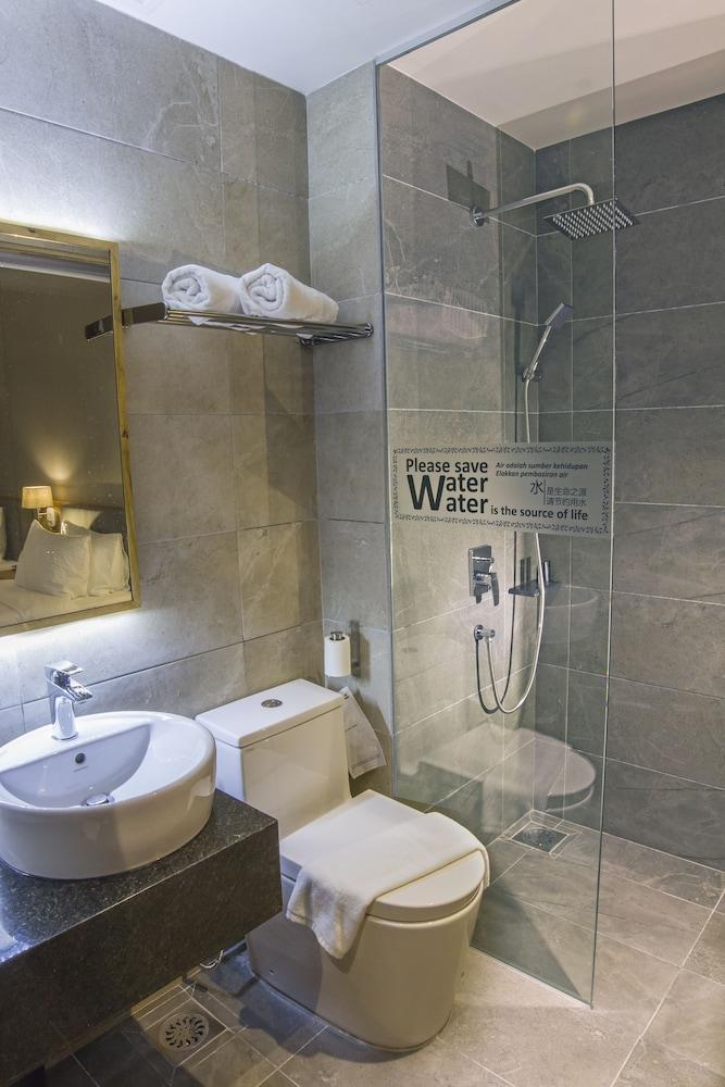 Redpine Boutique Hotel Skudai Eksteriør billede