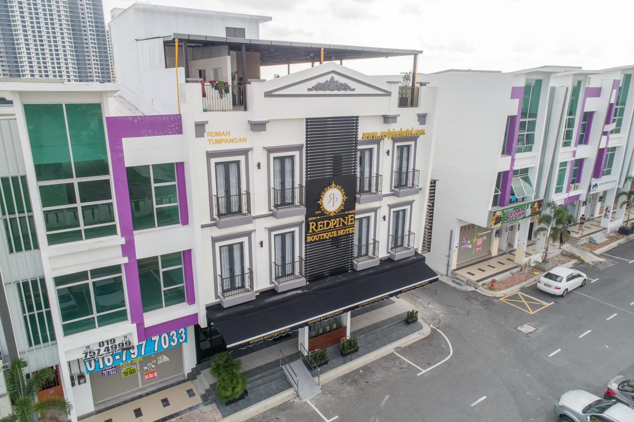 Redpine Boutique Hotel Skudai Eksteriør billede
